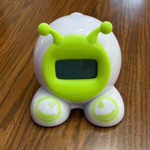 Green and White Kids Alarm Clock Toy - Mirari